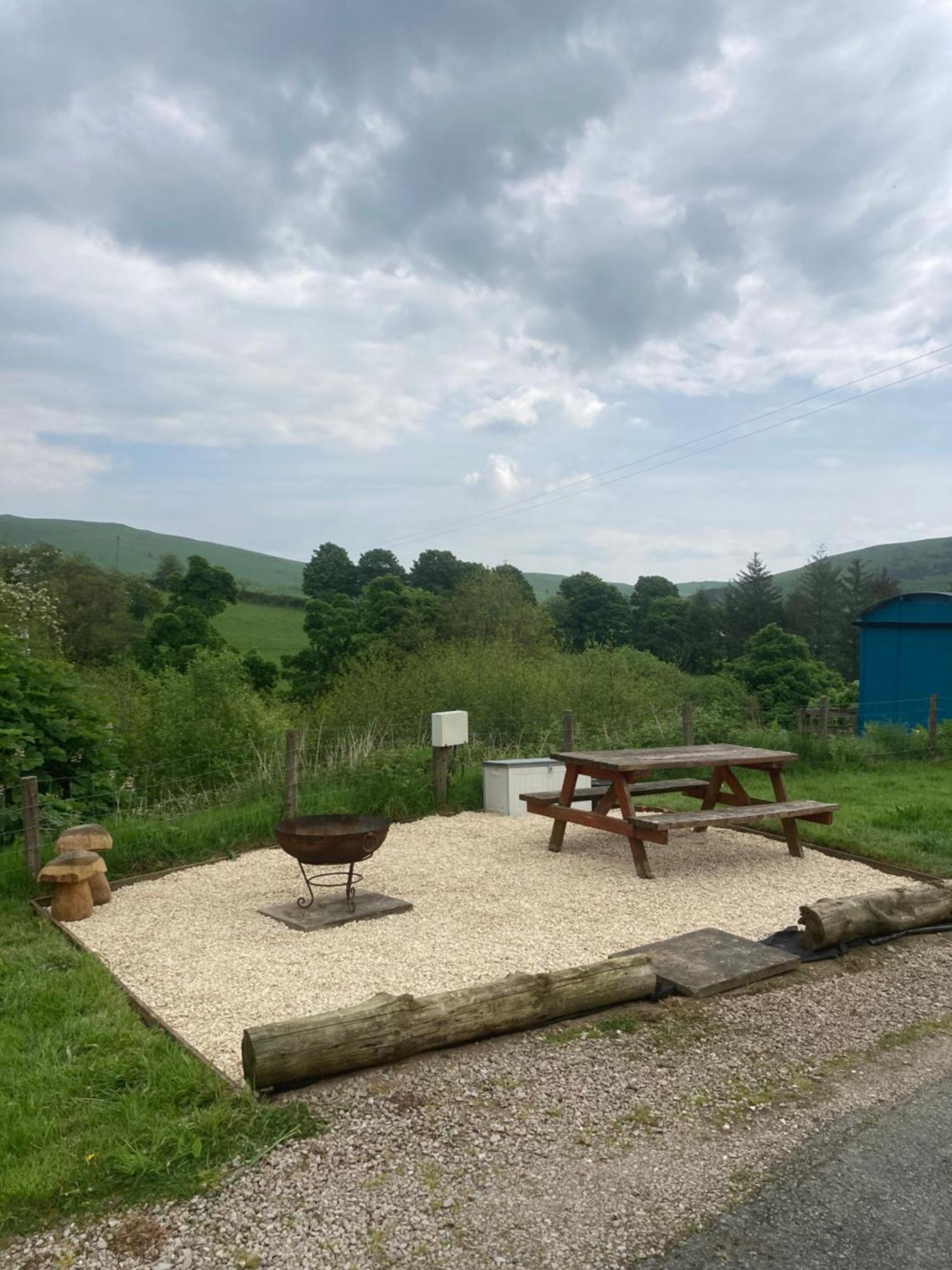Wild Valley Bunkhouse Llanrhaeadr-ym-Mochnant Quarto foto